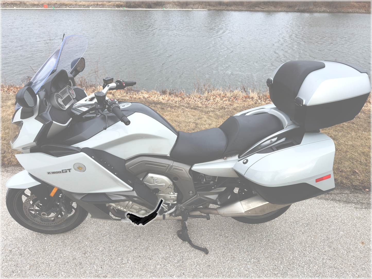 Highway pegs foot rest designed for BMW K1600GTL – precision engineered for long rides.