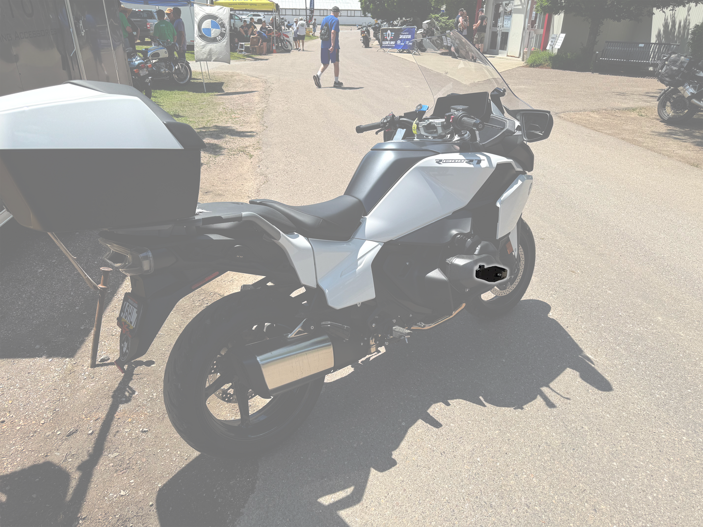 R1300 Highway Pegs