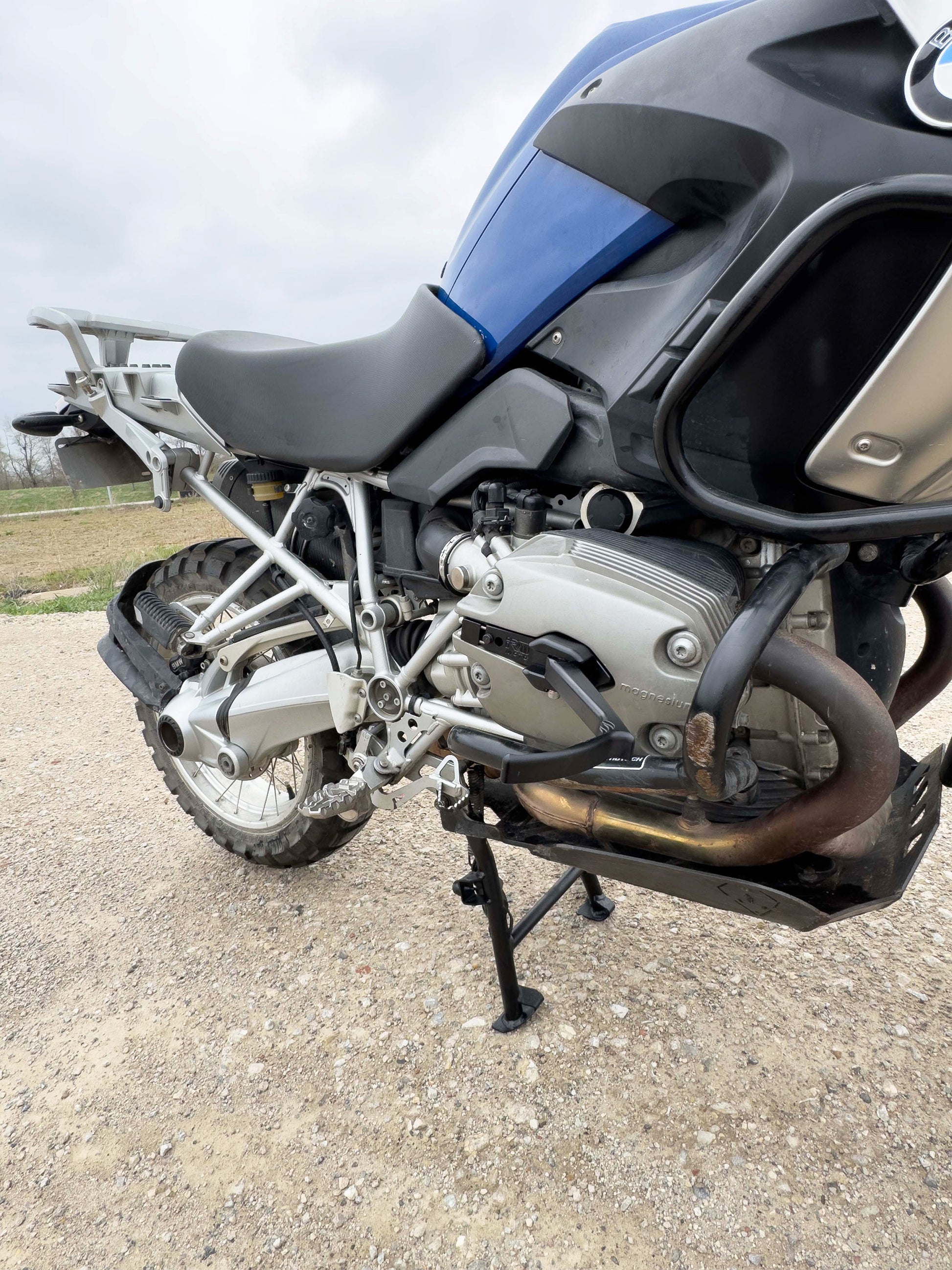 Sleek and comfortable BMW motorcycle highway pegs. BMW R1200 GS highway peg foot rest. 